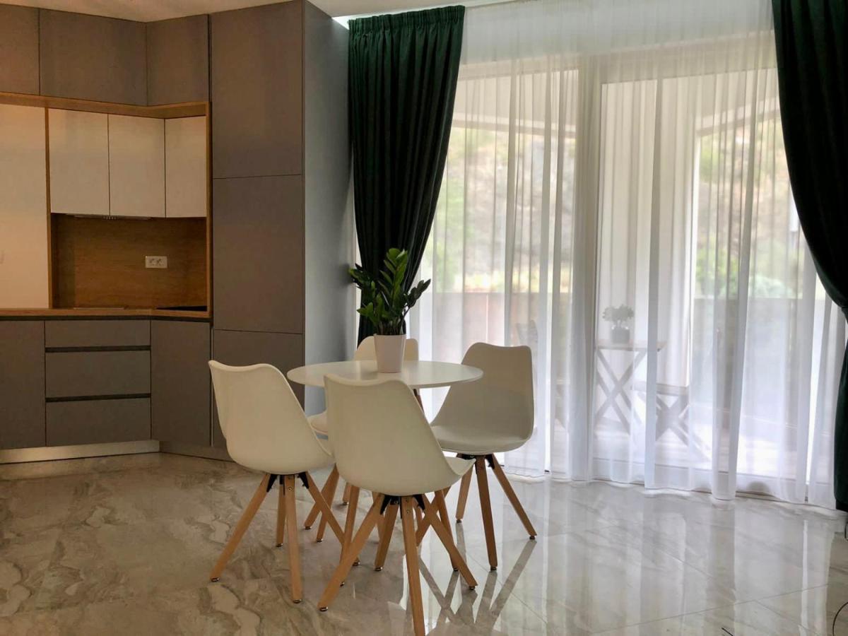 Aura Tower Apartments By Gaby Rafailovici Exterior photo