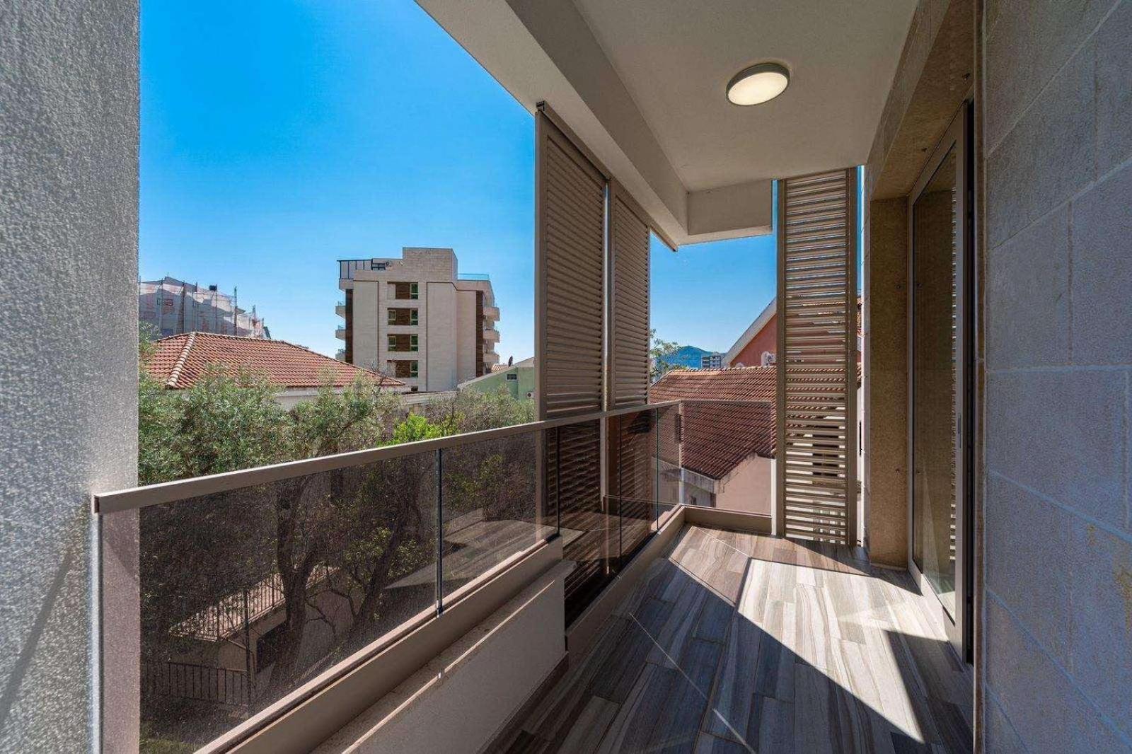 Aura Tower Apartments By Gaby Rafailovici Exterior photo